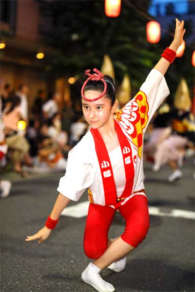 羽広げし少女"